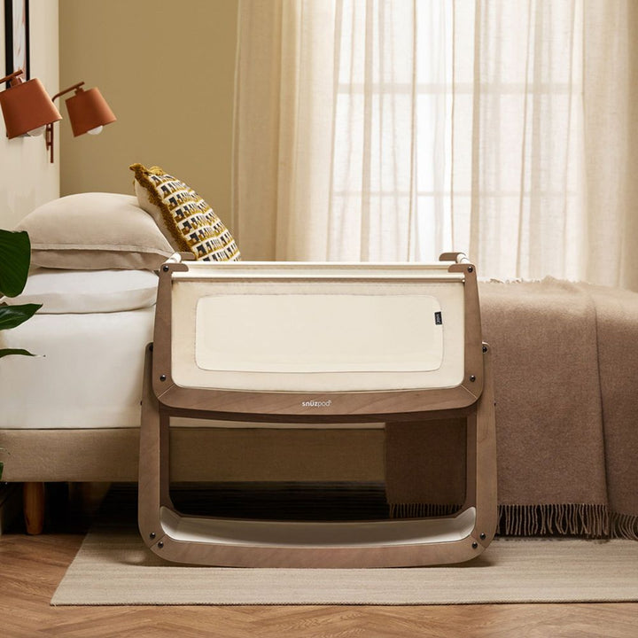 Snuz Snuzpod5 Bedisde Bassinet - Walnut