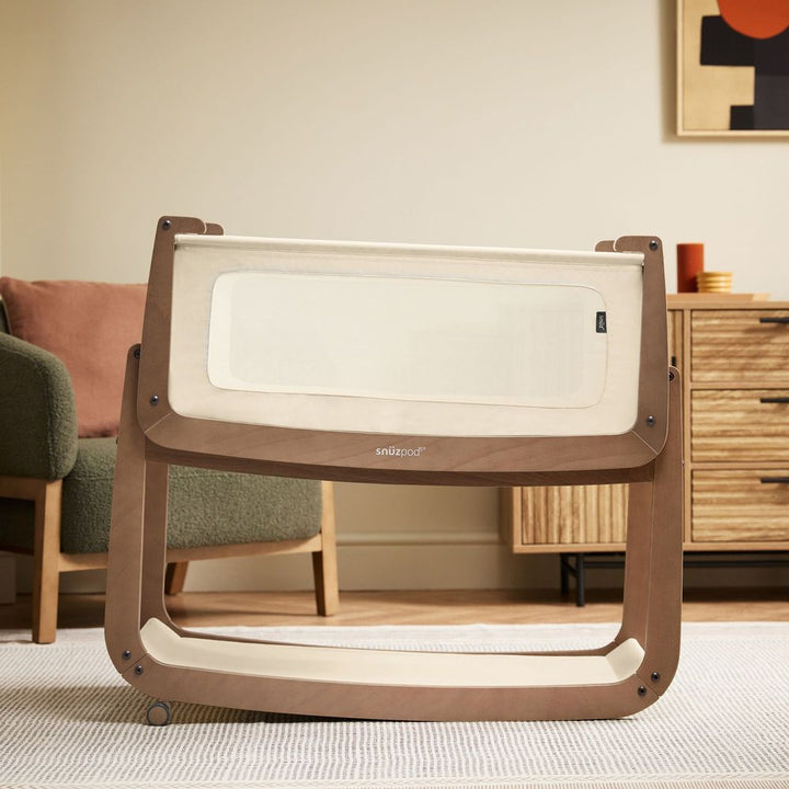 Snuz Snuzpod5 Bedisde Bassinet - Walnut