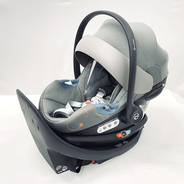 CYBEX Aton G Swivel Infant Car Seat with SensorSafe - Lava Grey (100455) (Floor Model)