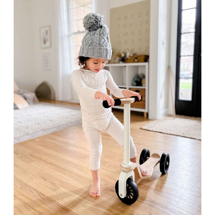 Kinderfeets Kindserscooter Toddler Scooter with LED Wheels - Cream