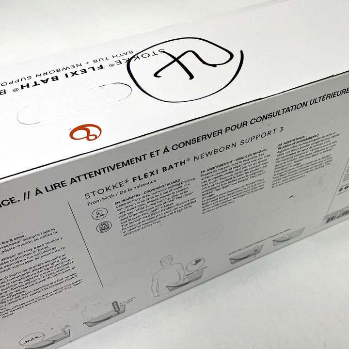 Stokke Flexi Bath Bundle with Heat-Sensitive Plug and Flexi Bath Newborn Support - White (100751) (Open Box)