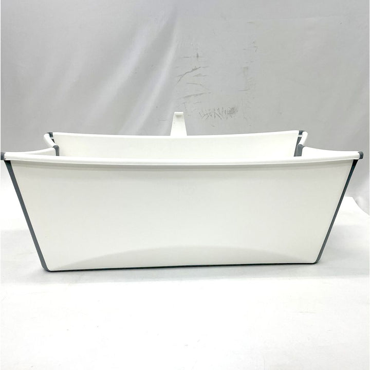 Stokke Flexi Bath Bundle with Heat-Sensitive Plug and Flexi Bath Newborn Support - White (100751) (Open Box)