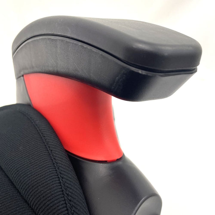 Britax Highpoint Backless Belt-Positioning Booster Seat - Black Ombre (SafeWash) (Open Box)