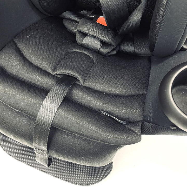 Evenflo GOLD Revolve360 Extend All-in-one Rotational Car Seat with SensorSafe - Onyx Black (Open Box)