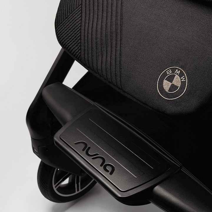 NUNA MIXX Next BMW Collection and PIPA Urbn Travel System