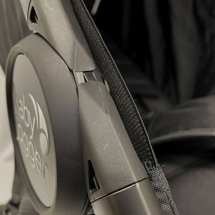 Baby Jogger City Mini GT2 Double Stroller - Jet (Floor Model)