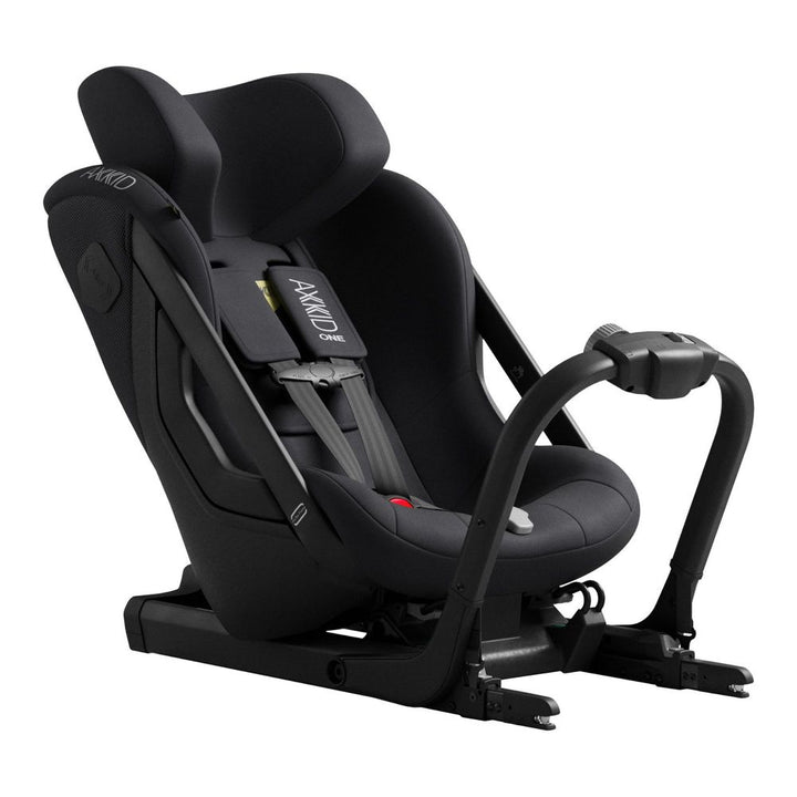 Axkid One 3 Rear-Facing Convertible Car Seat