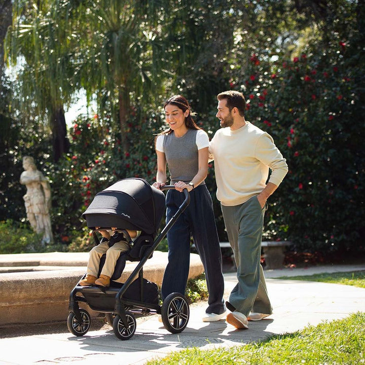 NUNA MIXX Next and PIPA Urbn Travel System