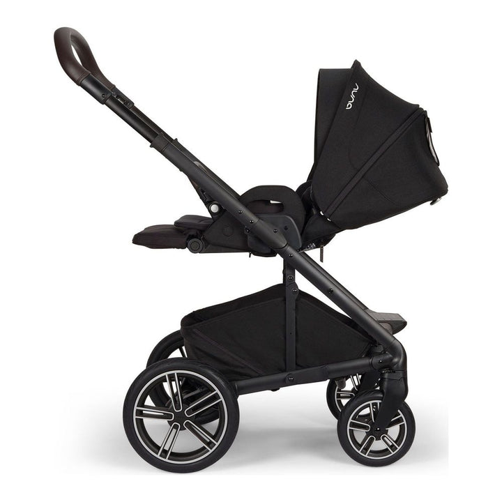 NUNA MIXX Next and PIPA Urbn Travel System