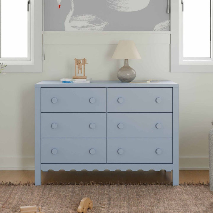 DaVinci Sammy Scallop 6-Drawer Dresser