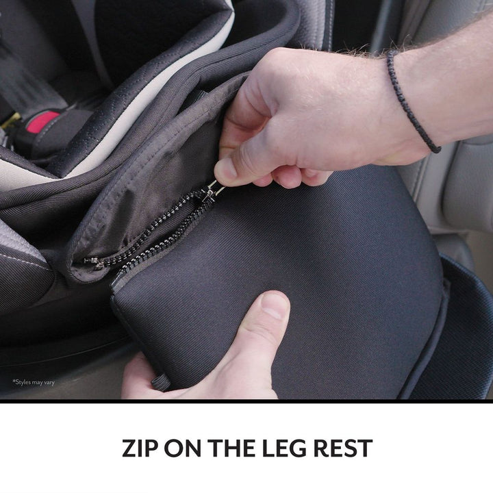 Evenflo GOLD Revolve360 Extend All-in-one Rotational Car Seat with SensorSafe - Onyx Black