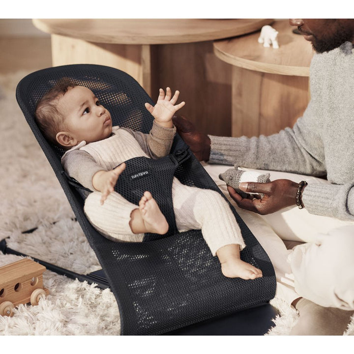 BabyBjorn Bouncer Bliss & Mini Carrier Bundle - Anthracite Landscape/Black Mesh