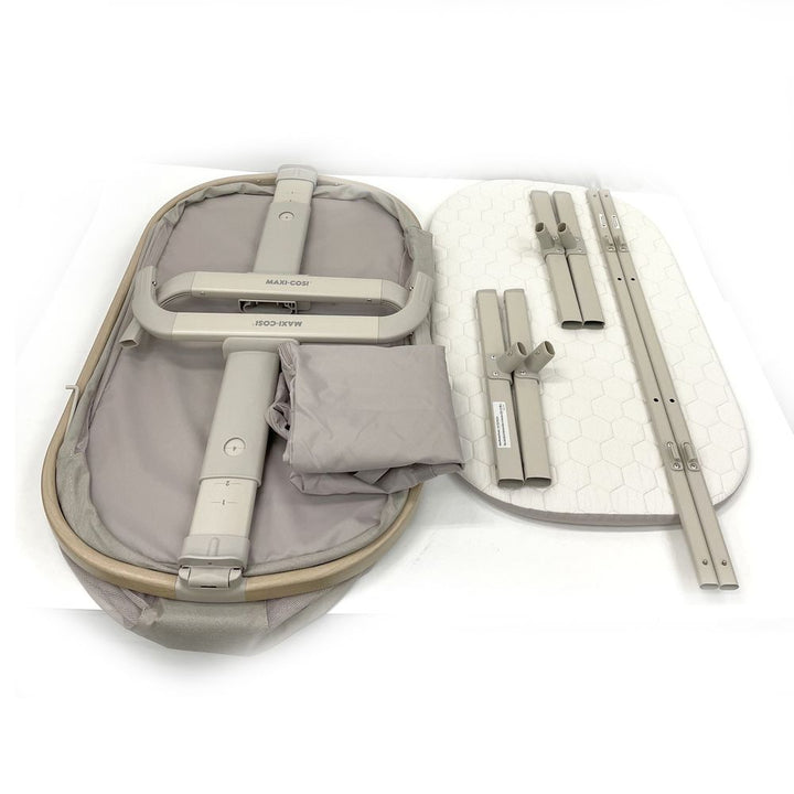 Maxi Cosi Iora Bedside Bassinet - Classic Oat (97179) (Open Box)