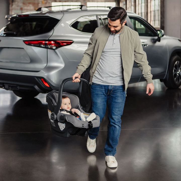 UPPAbaby Mesa V3 Infant Car Seat