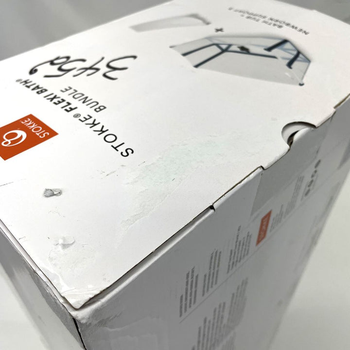 Stokke Flexi Bath Bundle with Heat-Sensitive Plug and Flexi Bath Newborn Support - White (97542) (Open Box)