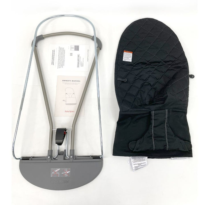 BabyBjorn Bouncer Bliss in Woven Fabric - Classic Quilt, Black on Dark Grey Frame (97922) (Open Box)