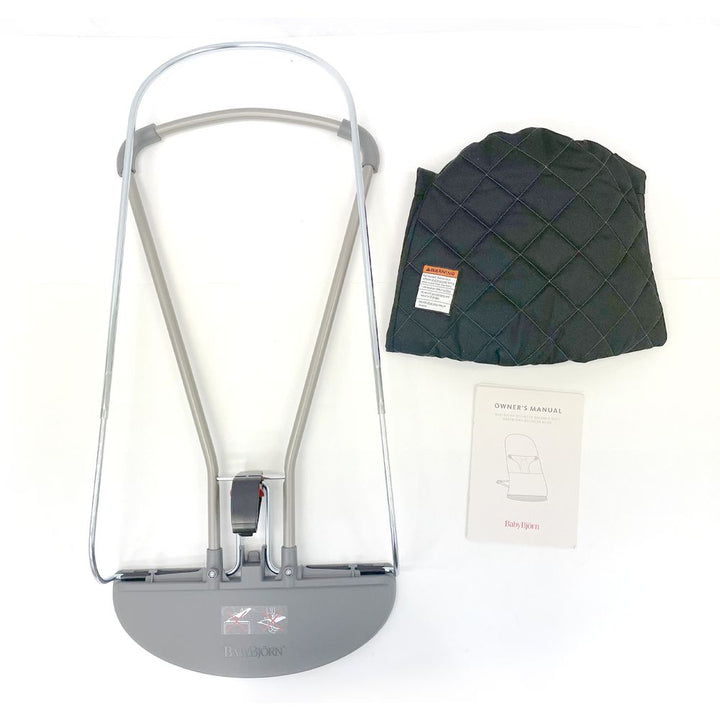 BabyBjorn Bouncer Bliss in Woven Fabric - Classic Quilt, Black on Dark Grey Frame (98040) (Open Box)
