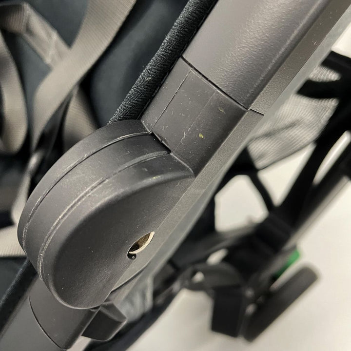 UPPAbaby G-Luxe V2 Lightweight Stroller - Greyson (Charcoal Melange) (98451) (Open Box)