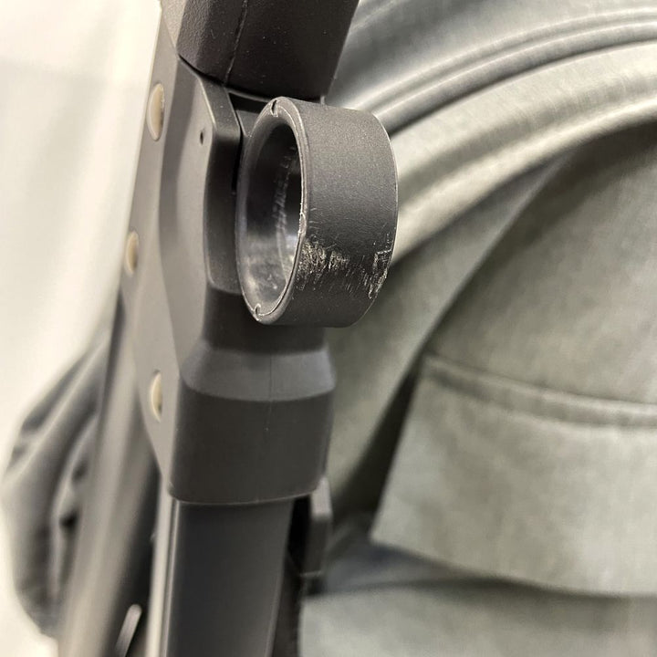 UPPAbaby G-Luxe V2 Lightweight Stroller - Greyson (Charcoal Melange) (98451) (Open Box)