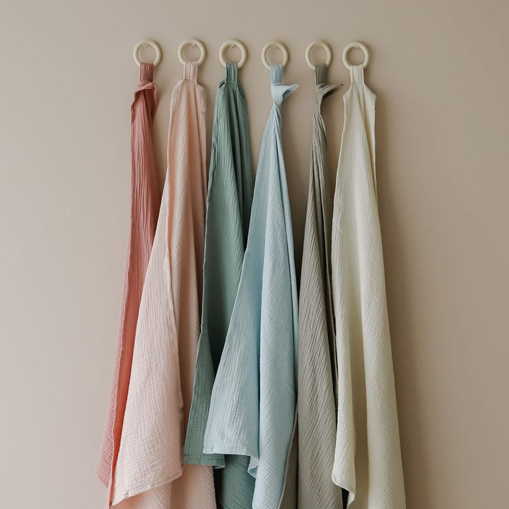 Snuggle Me Organic Nursing Cover