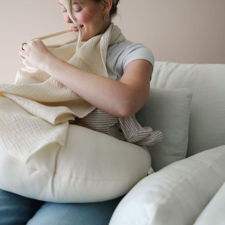 Snuggle Me Organic Nursing Cover