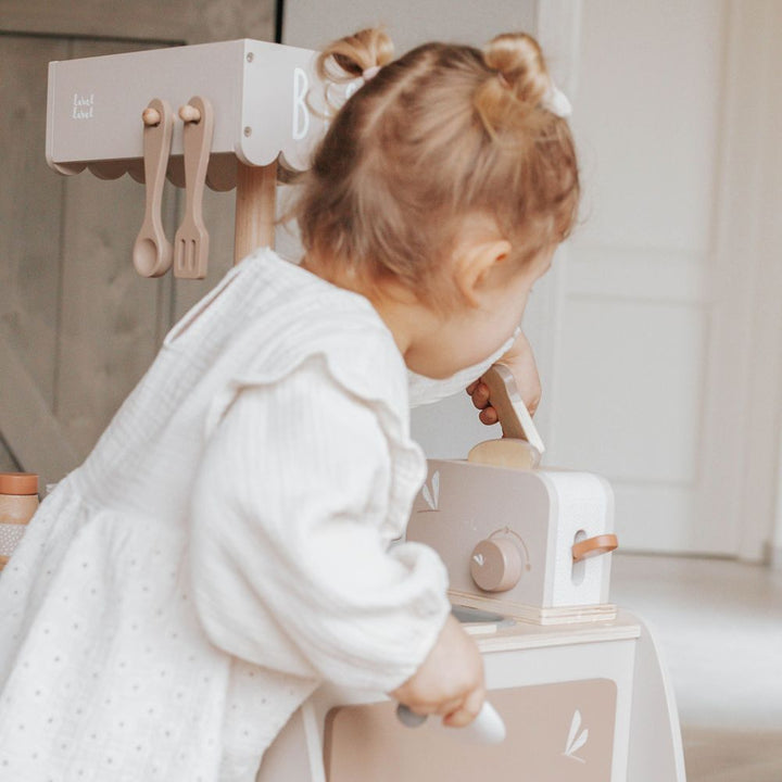 Label Label Toaster Wooden Playset - Nougat